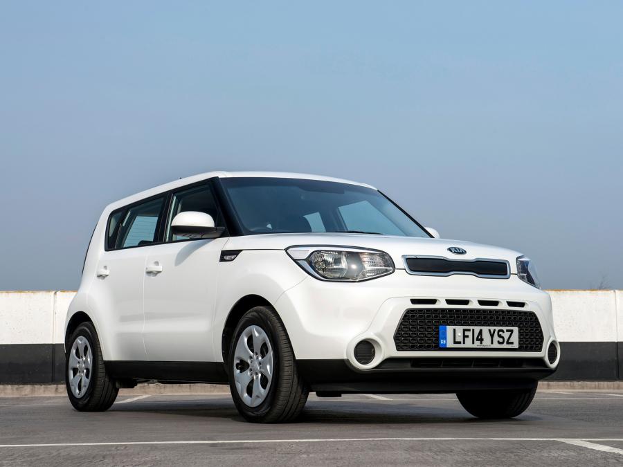  Kia Soul 2014 года  (UK) (фото 7 из 26)